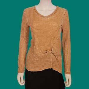 TRUE CRAFT Camel Cinch Waffle Long Sleeve V-Neck Blouse